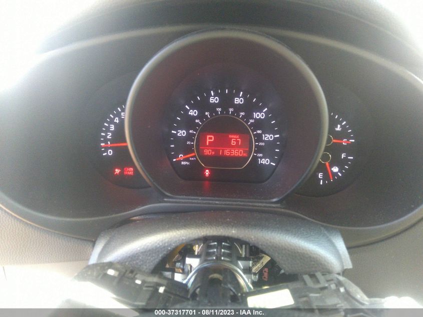 2016 KIA SOUL + - KNDJP3A52G7821095