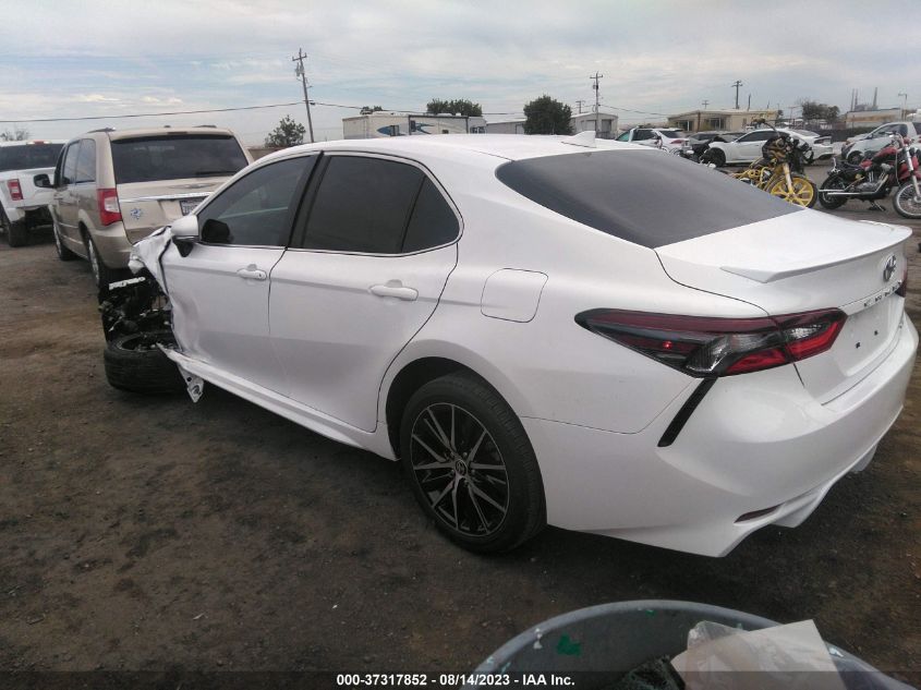 2022 TOYOTA CAMRY SE - 4T1T11AK5NU687536