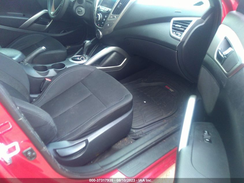 2016 HYUNDAI VELOSTER - KMHTC6AD8GU270987