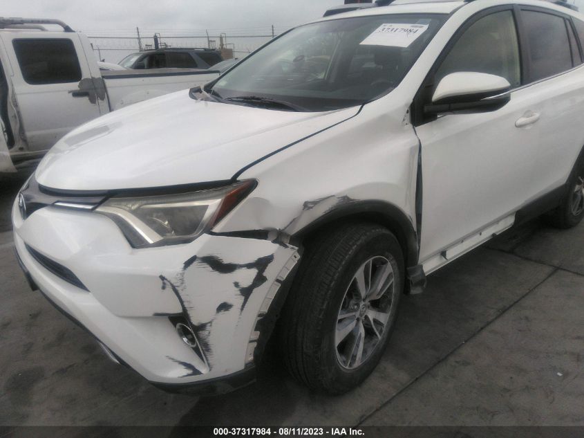 2016 TOYOTA RAV4 XLE - JTMWFREV8GJ085580