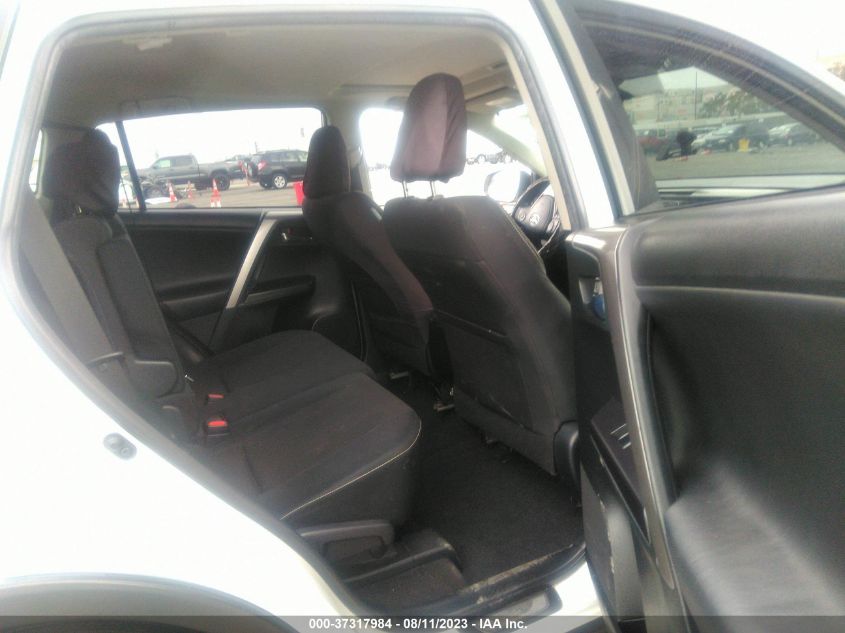 2016 TOYOTA RAV4 XLE - JTMWFREV8GJ085580