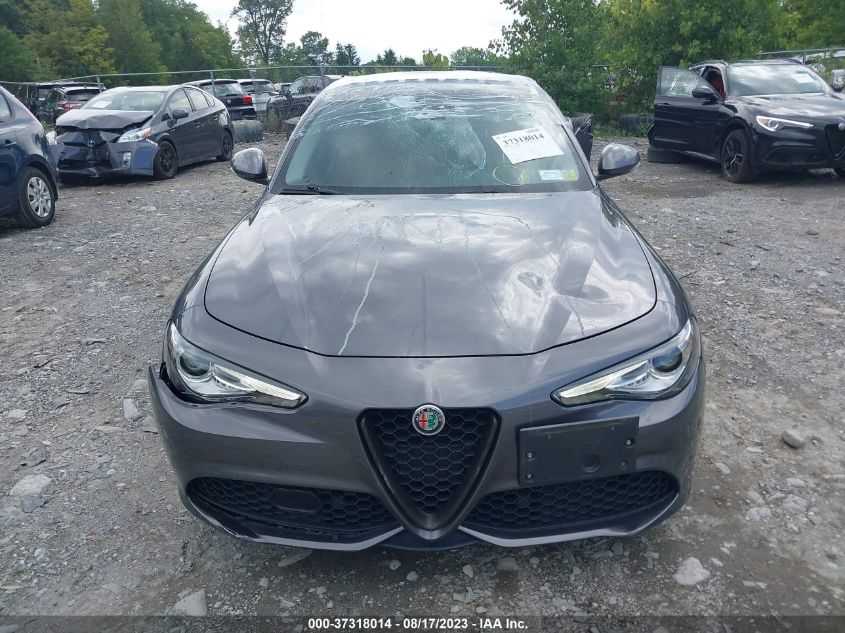 2018 ALFA ROMEO GIULIA TI SPORT - ZARFAEEN1J7567910