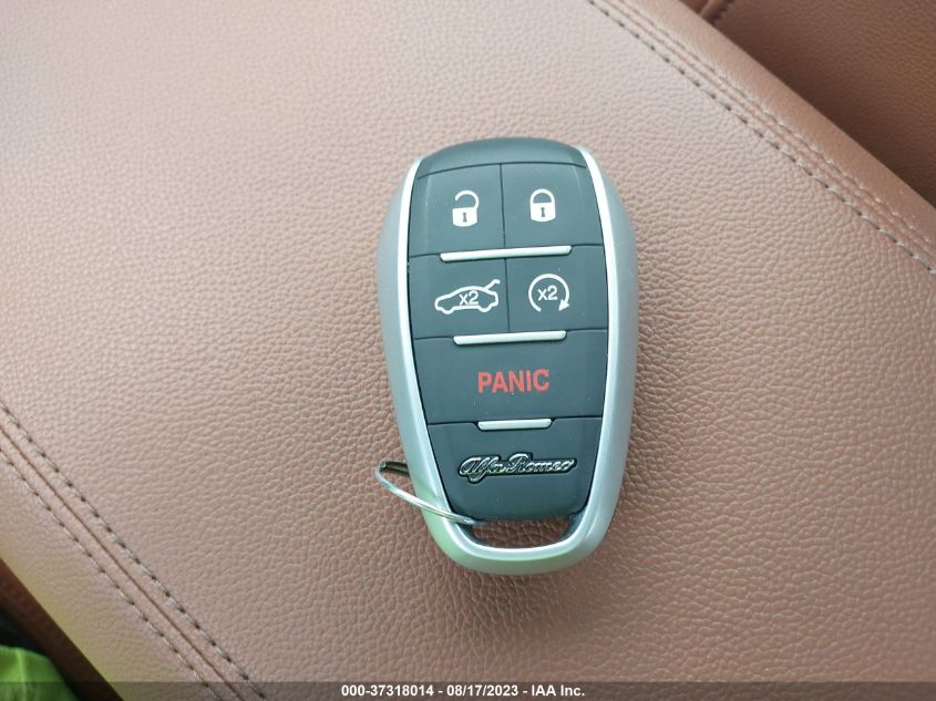 2018 ALFA ROMEO GIULIA TI SPORT - ZARFAEEN1J7567910