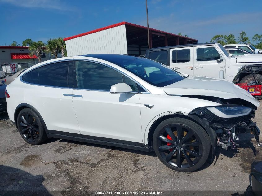 5YJXCBE40KF155133 Tesla Model X P100D/PERFORMANCE 14