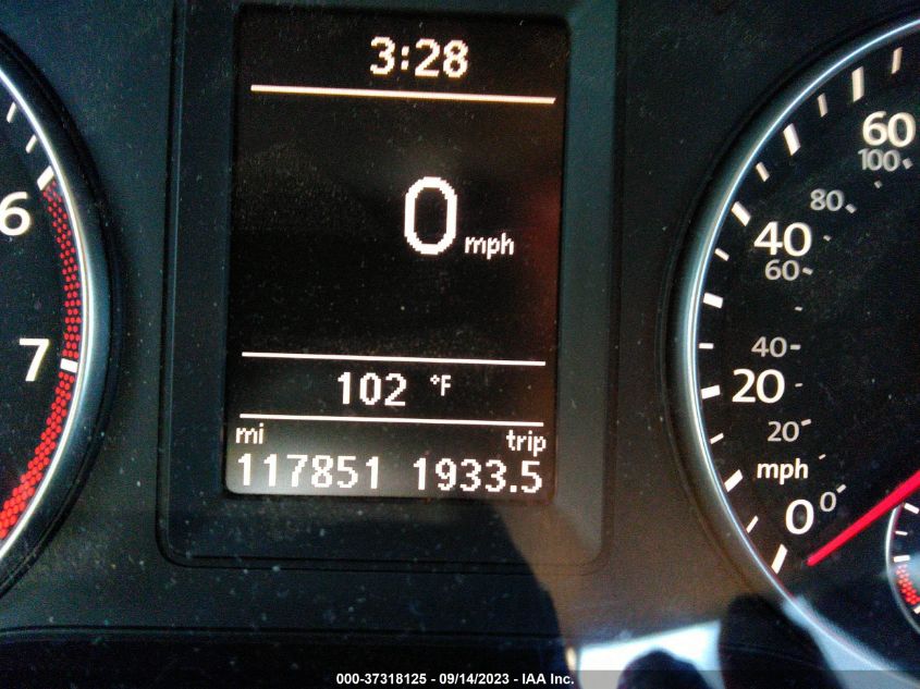 2013 VOLKSWAGEN GLI AUTOBAHN W/NAV 3VW5S7AJ2DM292668