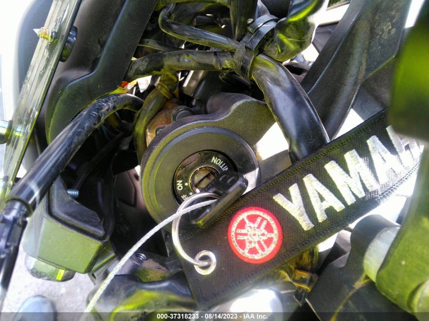 2016 YAMAHA FZ09 C JYARN33Y1GA003159