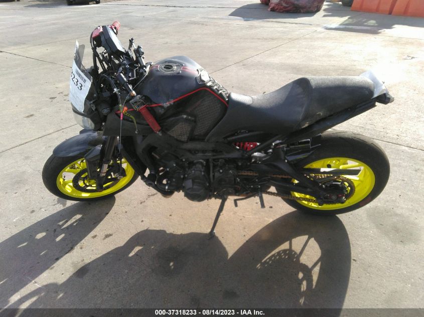 2016 YAMAHA FZ09 C JYARN33Y1GA003159