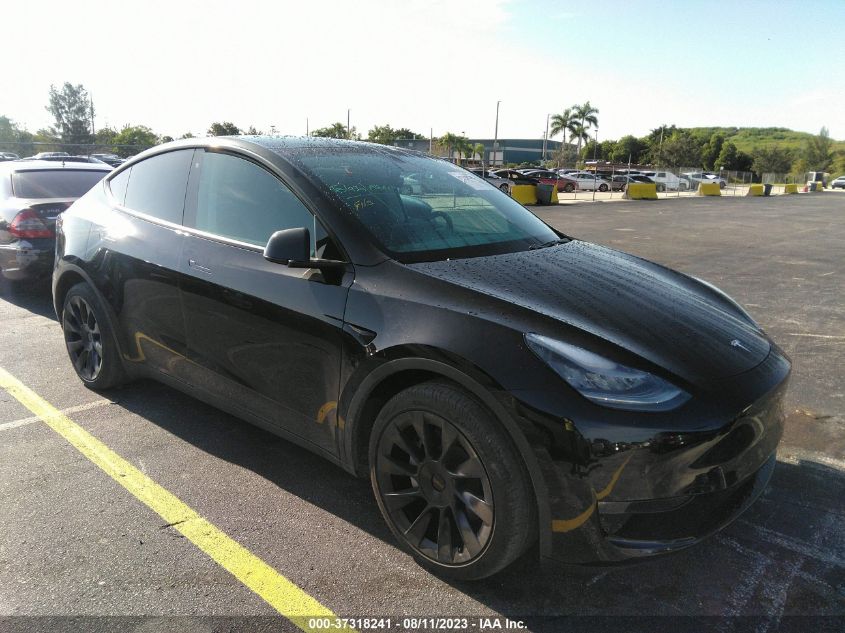 2020 TESLA MODEL Y LONG RANGE - 5YJYGDEE0LF027084