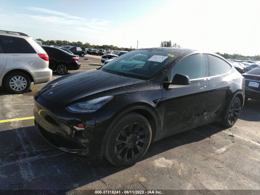 2020 TESLA MODEL Y LONG RANGE - 5YJYGDEE0LF027084