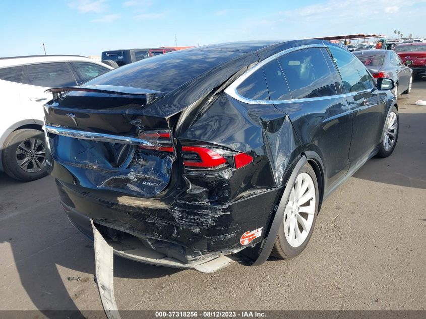 2018 TESLA MODEL X - 5YJXCDE2XJF110578