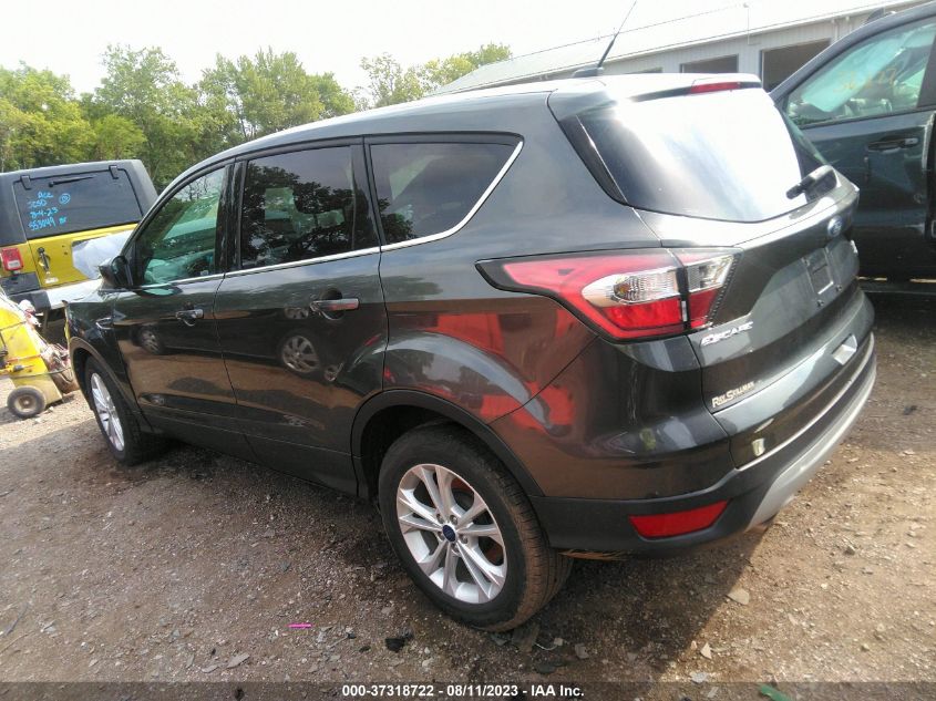 2017 FORD ESCAPE SE - 1FMCU0GD8HUA40563