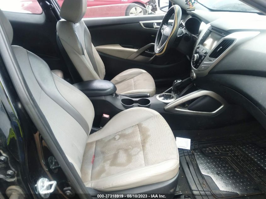 2013 HYUNDAI VELOSTER W/GRAY INT - KMHTC6AD2DU088133