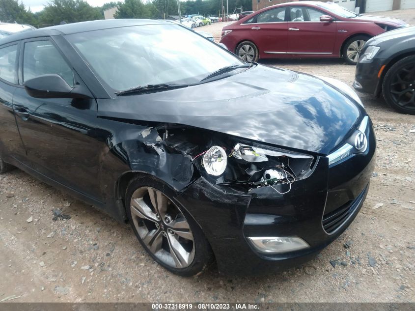 2013 HYUNDAI VELOSTER W/GRAY INT - KMHTC6AD2DU088133
