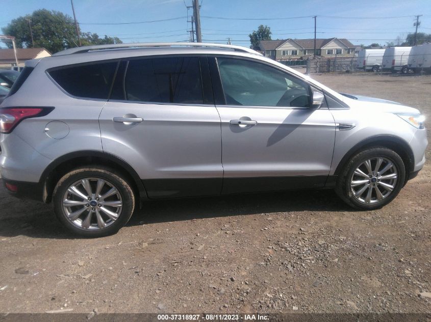 2018 FORD ESCAPE TITANIUM - 1FMCU9J95JUB93612