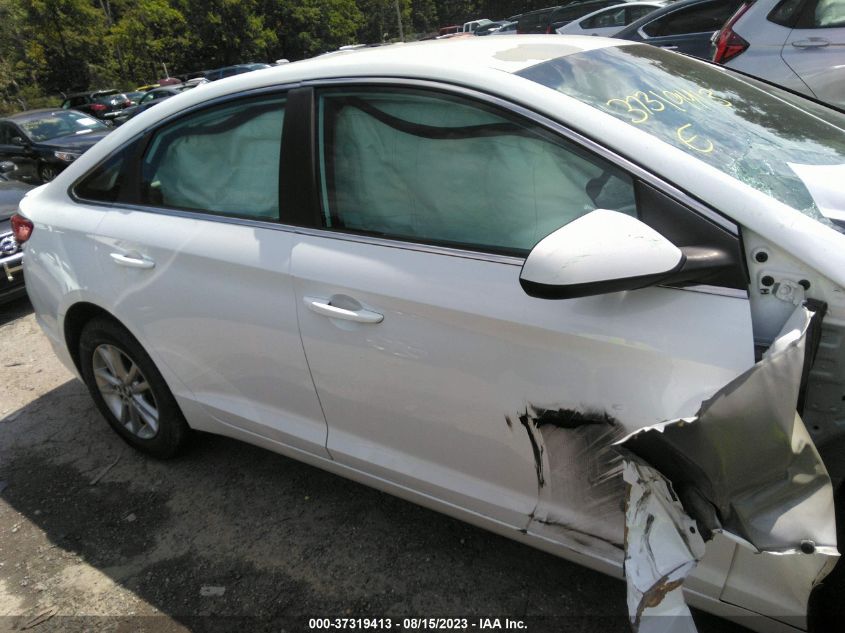 2016 HYUNDAI SONATA 2.4L SE - 5NPE24AF8GH374721