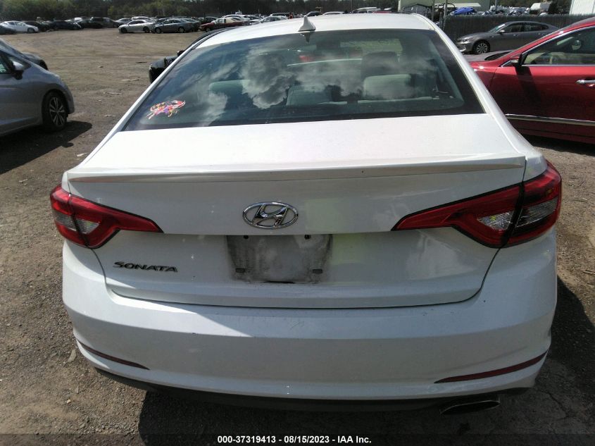 2016 HYUNDAI SONATA 2.4L SE - 5NPE24AF8GH374721