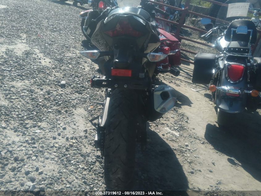 2023 KAWASAKI EX400 JKAEXKG13PDAM1492