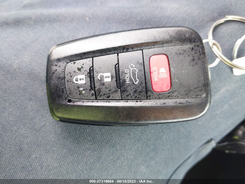 2022 TOYOTA HIGHLANDER XLE - 5TDGZRBH6NS184263