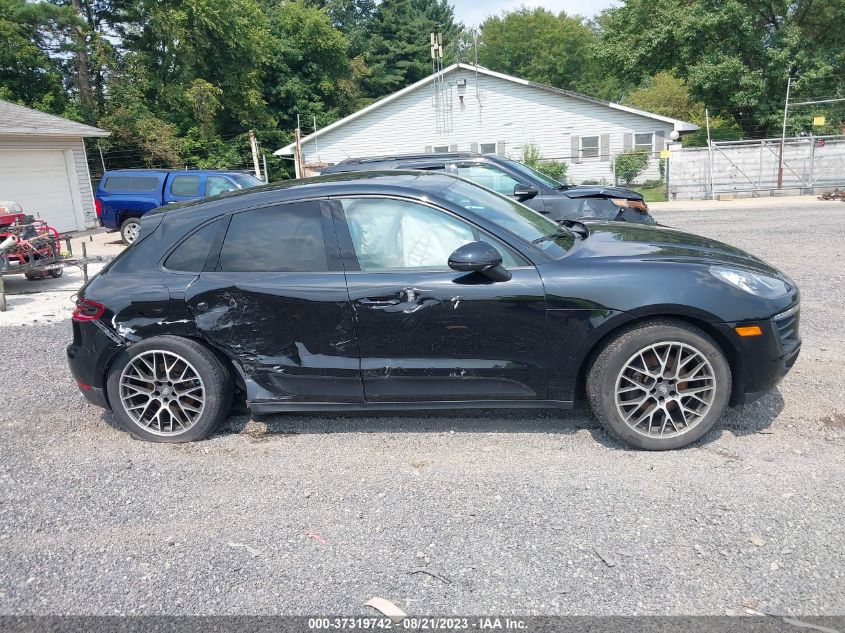 2017 PORSCHE MACAN - WP1AA2A58HLB82899