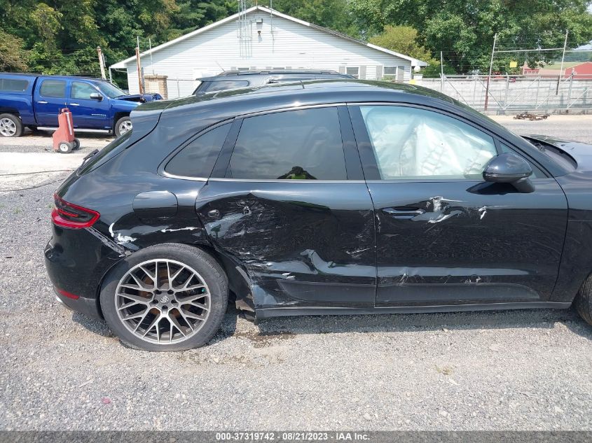 2017 PORSCHE MACAN - WP1AA2A58HLB82899