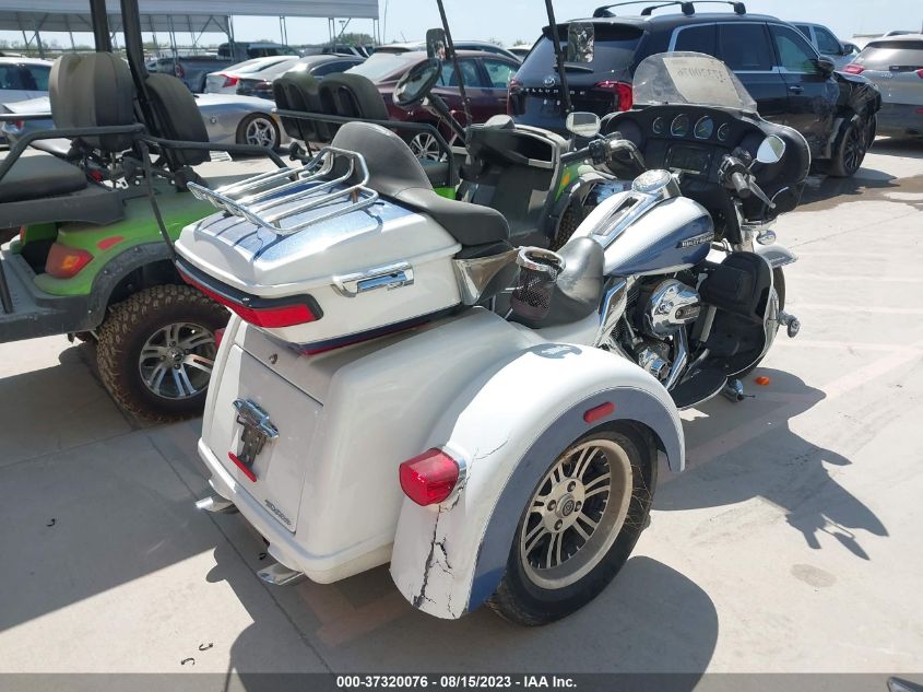 2015 HARLEY-DAVIDSON FLHTCUTG TRI GLIDE ULTRA 1HD1MAL14FB850518