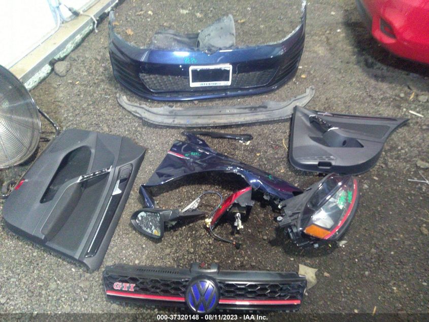 2017 VOLKSWAGEN GOLF GTI S/SE/AUTOBAHN/SPORT - 3VW547AU6HM060875
