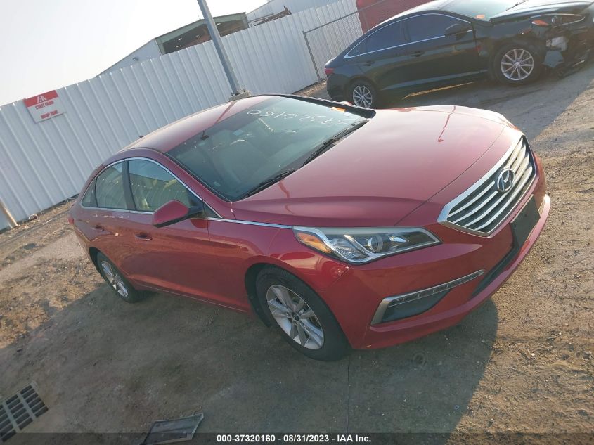 2015 HYUNDAI SONATA 2.4L SE - 5NPE24AF1FH065218