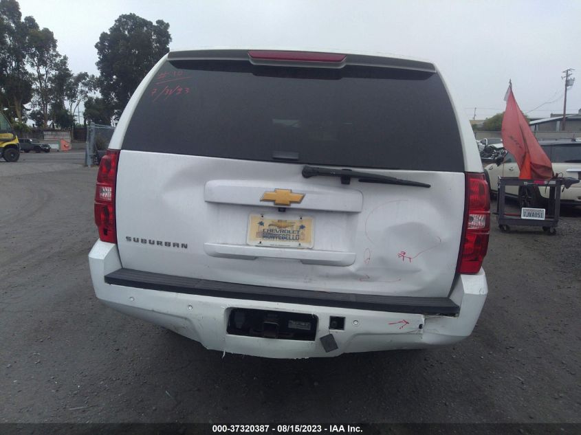 2014 CHEVROLET SUBURBAN LT - 1GNSCJE08ER242348