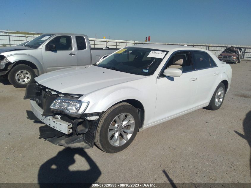 2016 CHRYSLER 300 LIMITED - 2C3CCAAGXGH135602