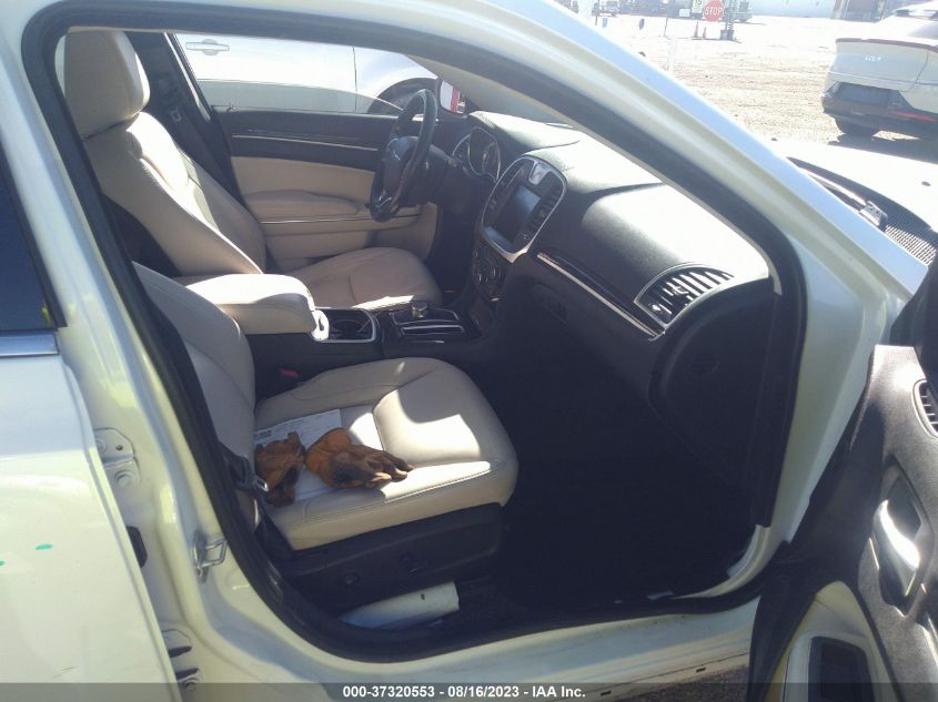 2016 CHRYSLER 300 LIMITED - 2C3CCAAGXGH135602