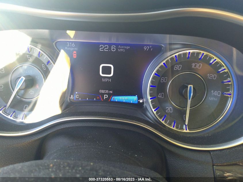 2016 CHRYSLER 300 LIMITED - 2C3CCAAGXGH135602