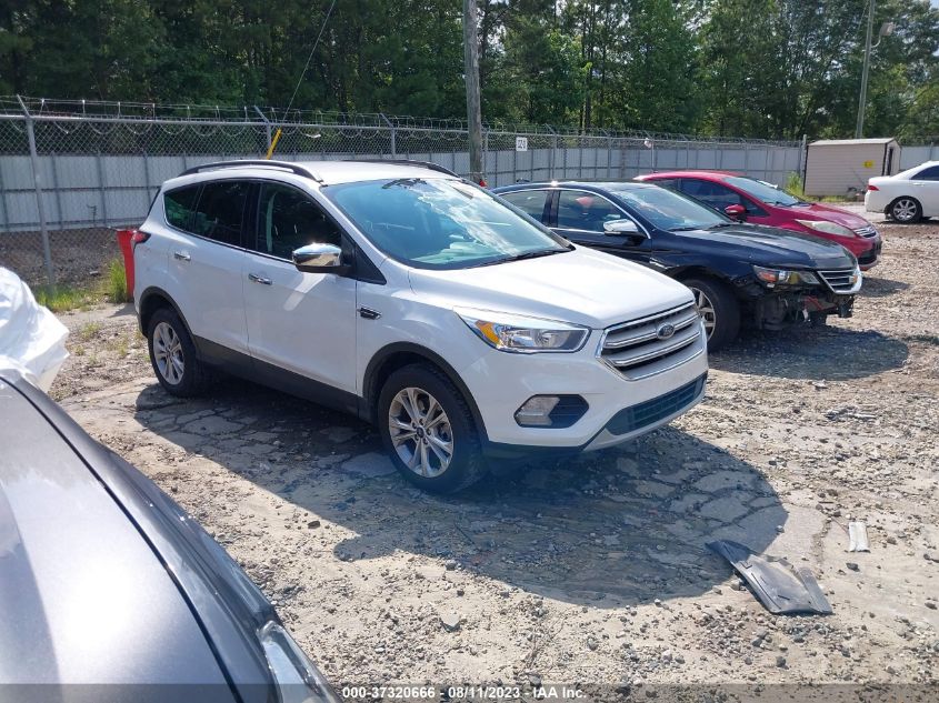 2018 FORD ESCAPE SE - 1FMCU9GD1JUC10594