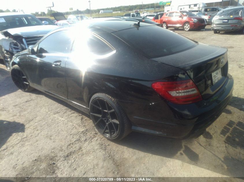 2013 MERCEDES-BENZ C-CLASS C 250 - WDDGJ4HB8DG084208