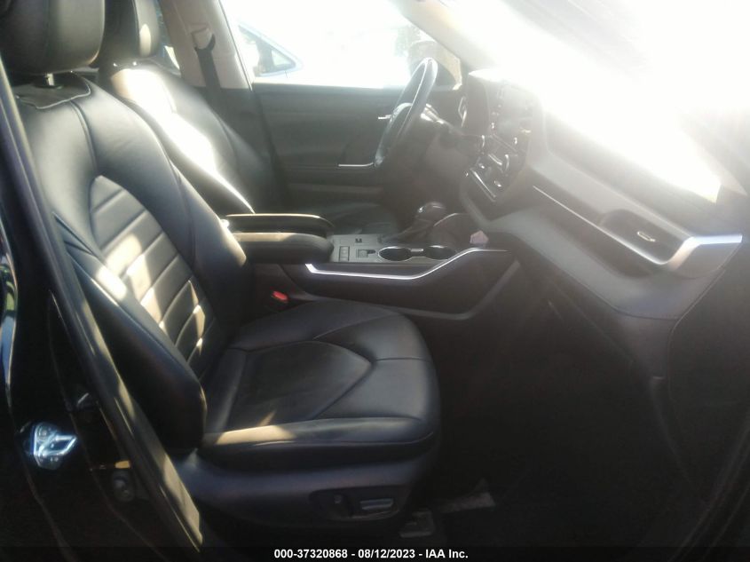 2022 TOYOTA HIGHLANDER XLE - 5TDGZRAH3NS539228
