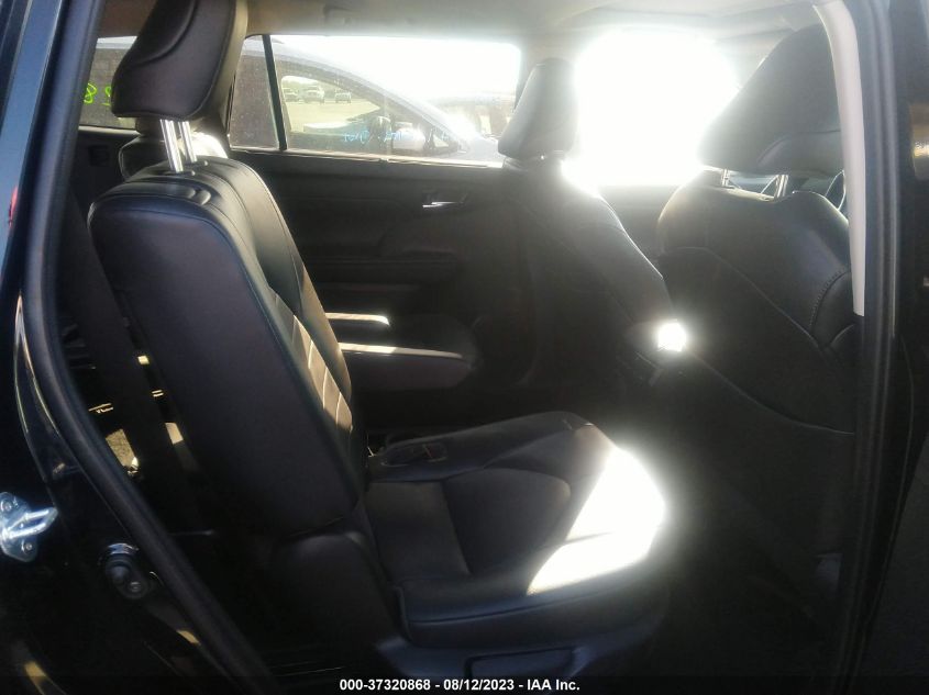 2022 TOYOTA HIGHLANDER XLE - 5TDGZRAH3NS539228