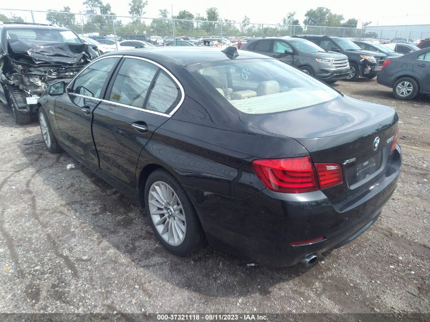 2013 BMW 5 SERIES 535I XDRIVE - WBAFU7C53DDU74065