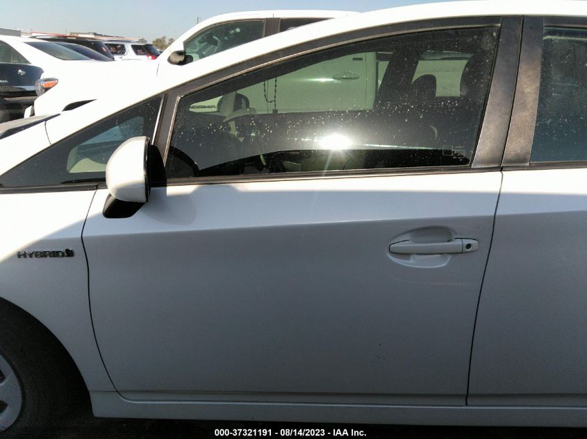2014 TOYOTA PRIUS - JTDKN3DU5E0383577