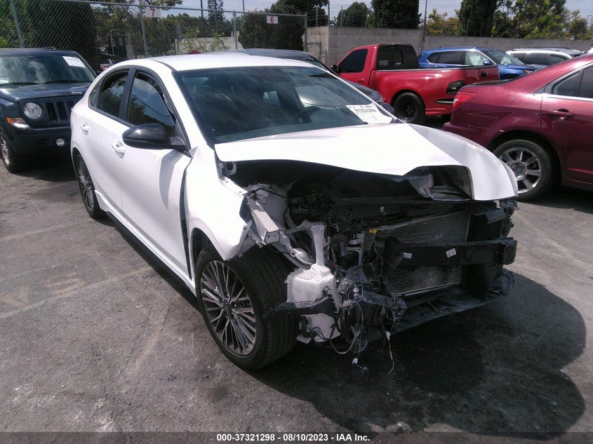 KIA FORTE GT-LINE 2023