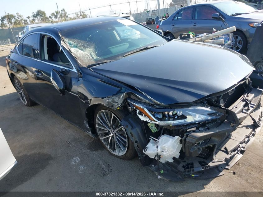 58ADA1C19PU027231 LEXUS ES ES 300H 2023