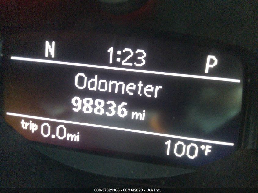 2014 VOLKSWAGEN BEETLE COUPE 2.0L TDI W/SUN/SOUND/NAV - 3VWJL7AT8EM658700