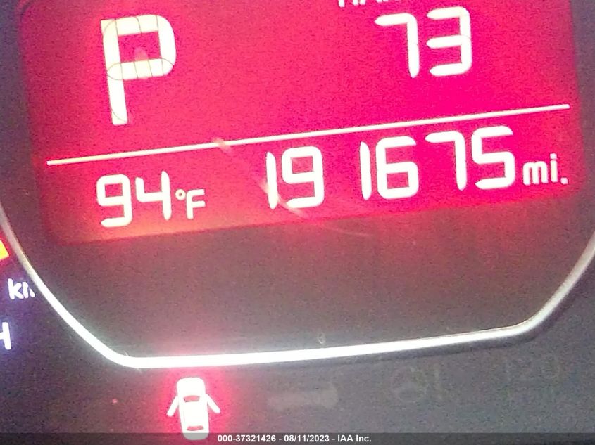 2015 KIA SOUL + - KNDJP3A50F7768072