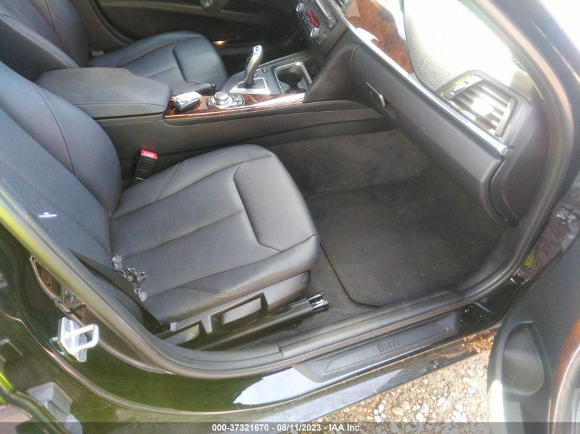 2014 BMW 3 SERIES 320I - WBA3B1C53EPV79615