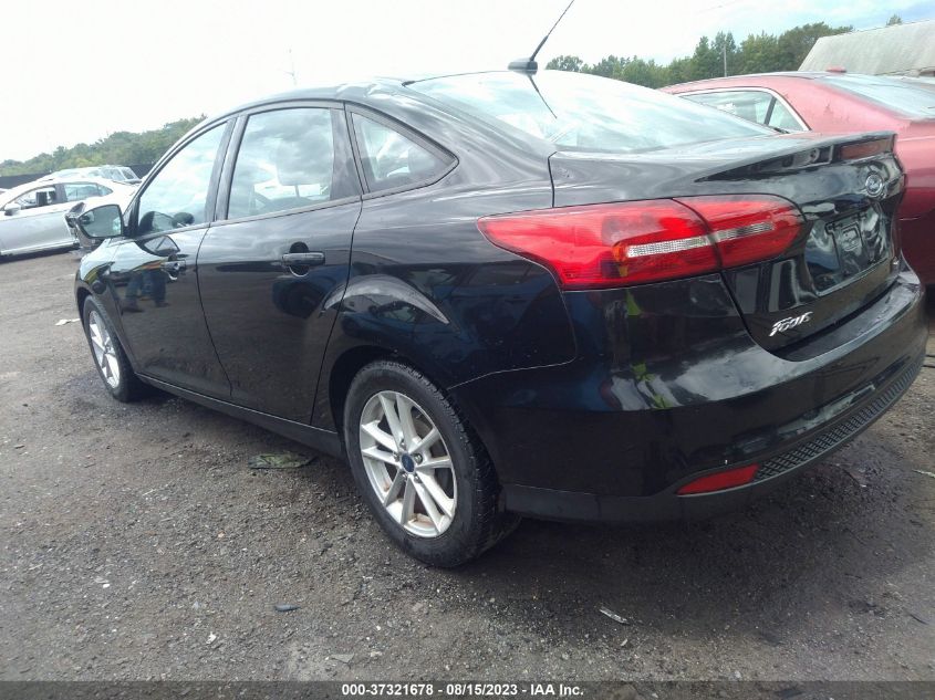 2015 FORD FOCUS SE - 1FADP3F27FL209840