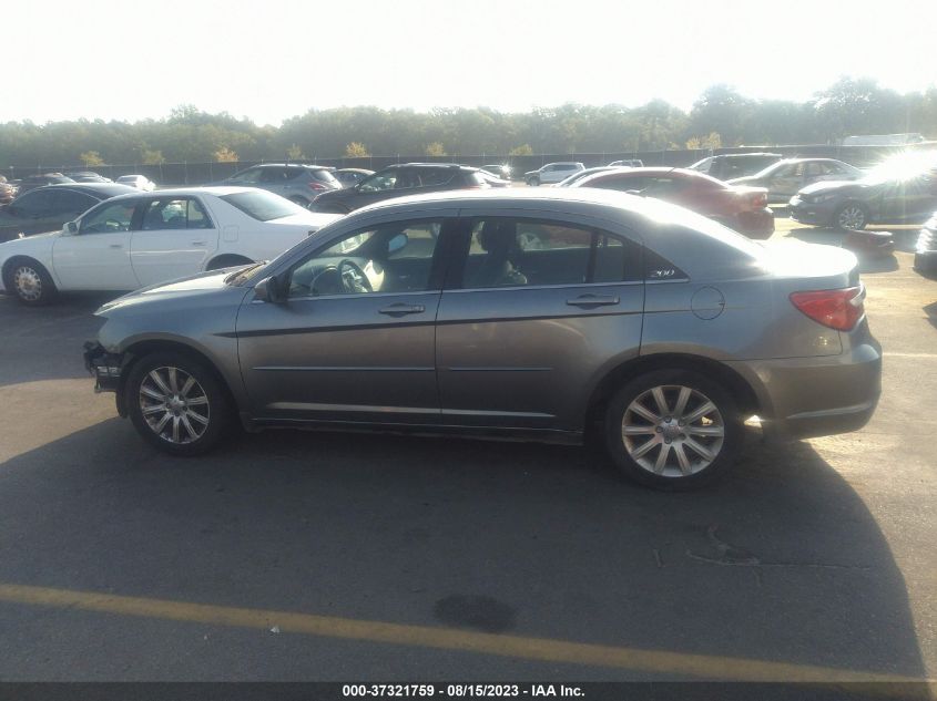 2013 CHRYSLER 200 TOURING - 1C3CCBBGXDN731915