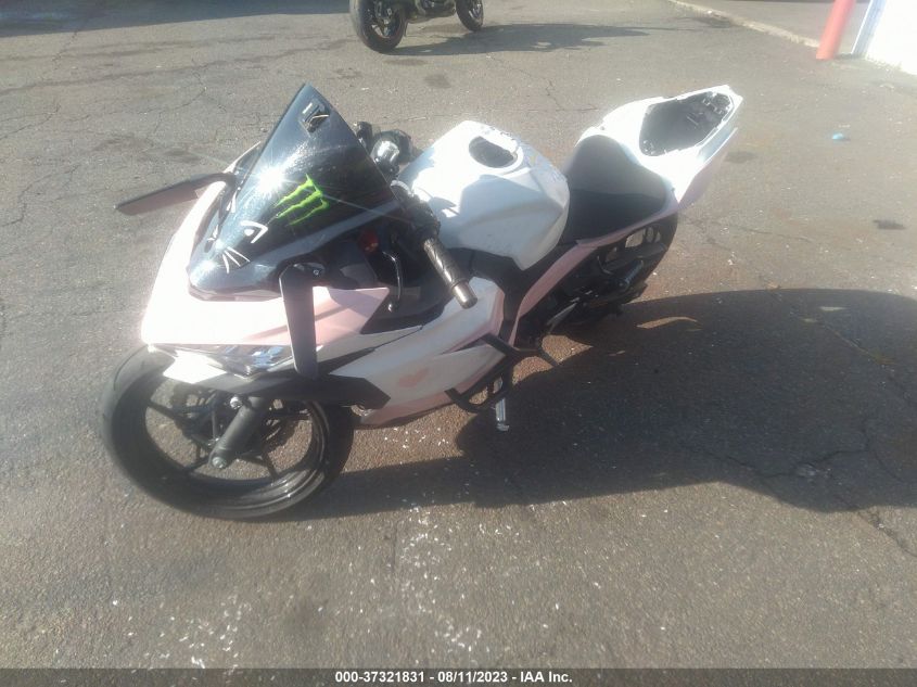 2021 KAWASAKI EX400 - JKAEXKG12MDAB0032