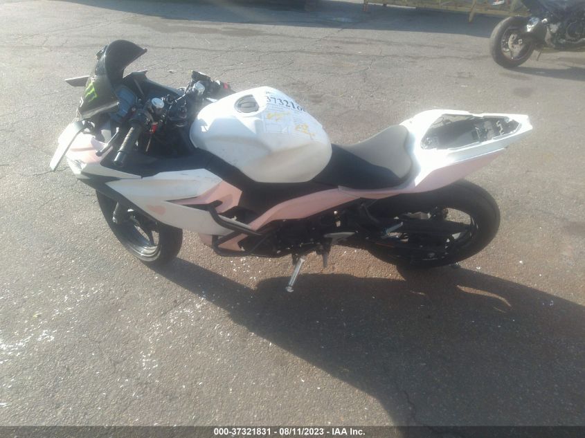 2021 KAWASAKI EX400 - JKAEXKG12MDAB0032