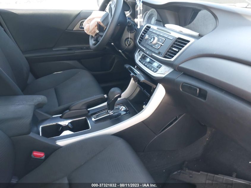 2015 HONDA ACCORD SEDAN LX - 1HGCR2F32FA275910