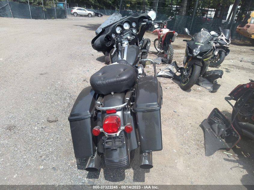 2007 HARLEY-DAVIDSON FLHX - 1HD1KB4117Y660555