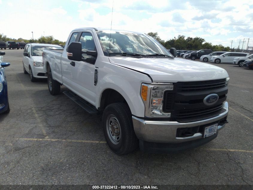 2017 FORD SUPER DUTY F-250 SRW XLT/LARIAT/XL - 1FT7X2B62HED28459