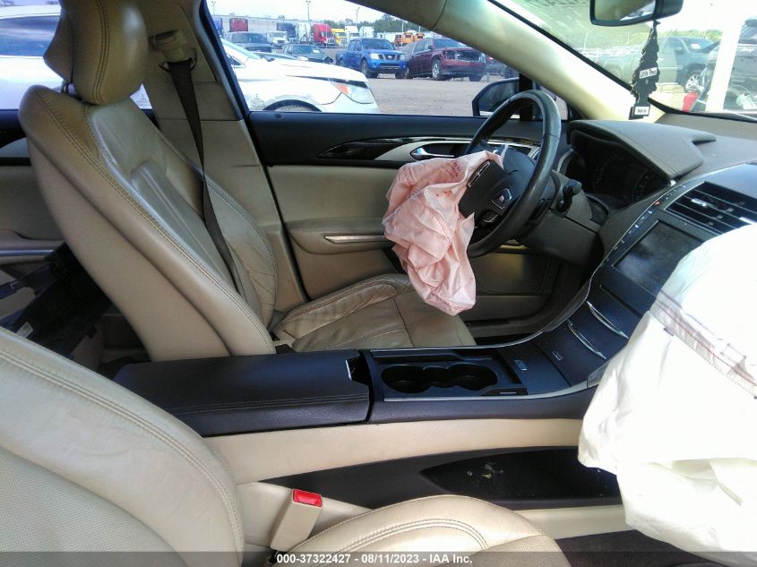 2013 LINCOLN MKZ - 3LN6L2G92DR811222